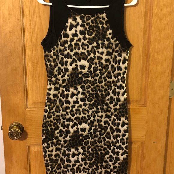 Soprano Dresses & Skirts - Soprano leopard print dress. Size L